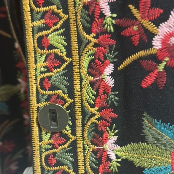 Paparazzi Black and Red Embroidered Blazer with Rose Print Trim 🌹 - Picture 5 of 8